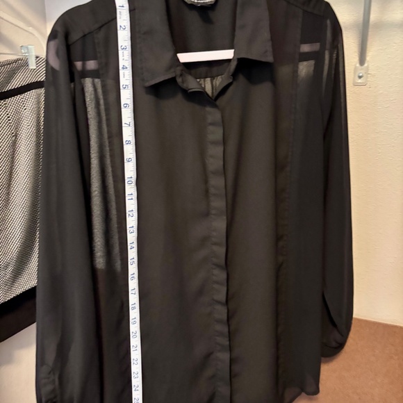 Rock & Republic Sheer Shirt - Picture 4 of 10